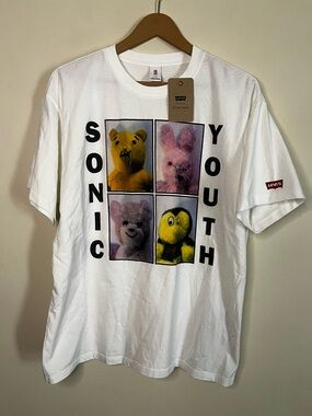 NWT Levi’s Sonic Youth Band White T Shirt Size L SOLD OUT